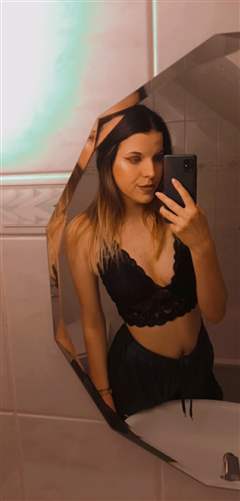 Kumral İznik Escort Escort Kızları